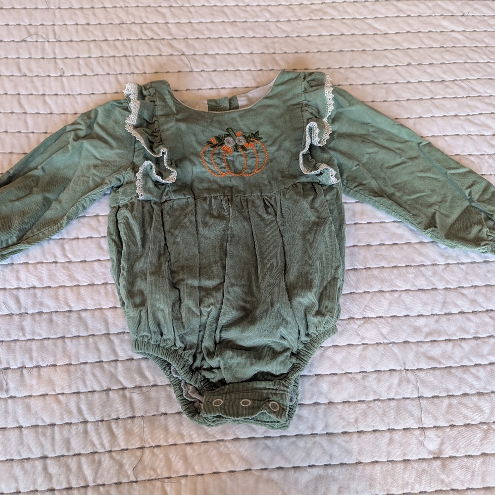 Oaks Apparel Fall Pumpkin Bubble